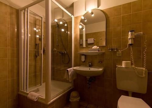 Stadt-hotel Gbr 3*